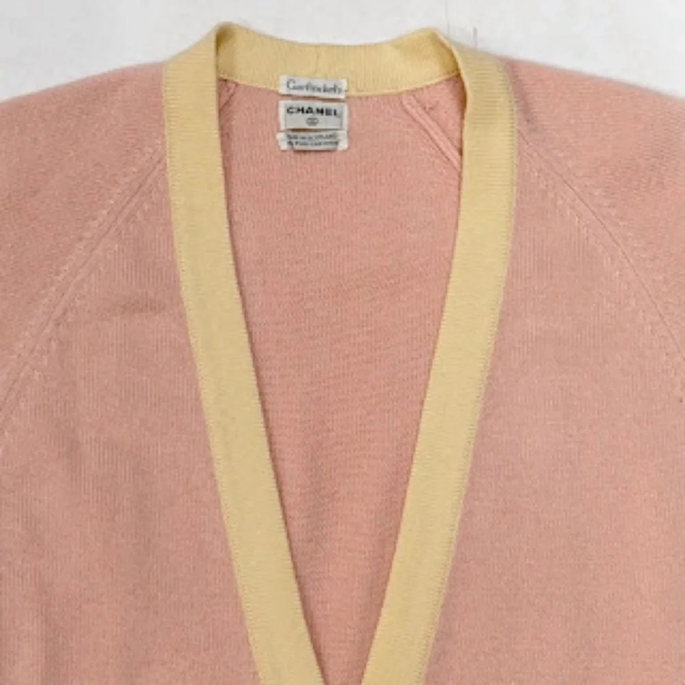 CHANEL Pink Sweater with Cream Trim Cashmere-Blend Cardigan